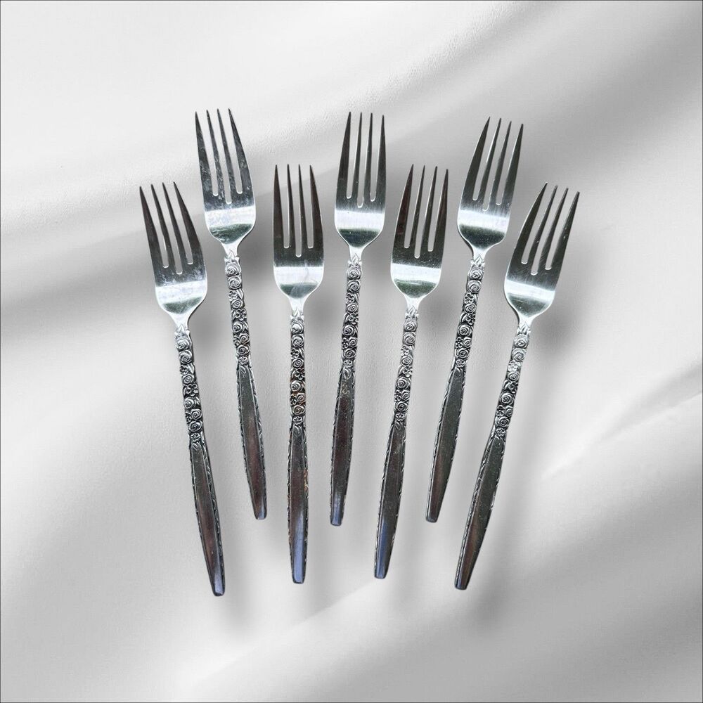 Vintage Oneida Everbrite Japan Premier EVS39 Set Of 7 Dinner Forks Silverware